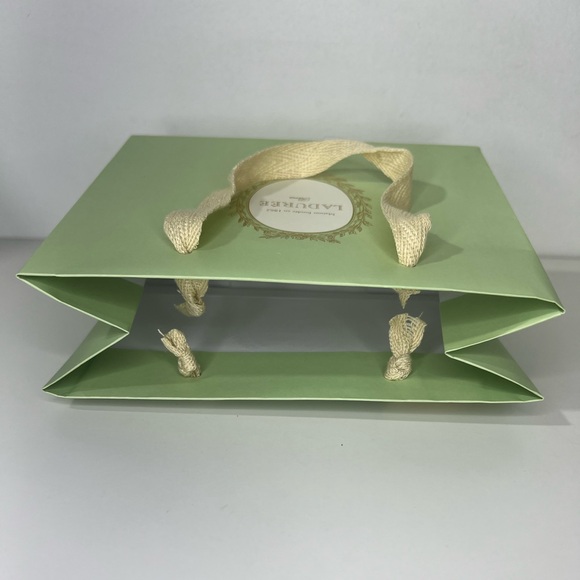 Laduree Paris Macaroons Decorative Framable Shopping Gift Bag - Picture 4 of 8